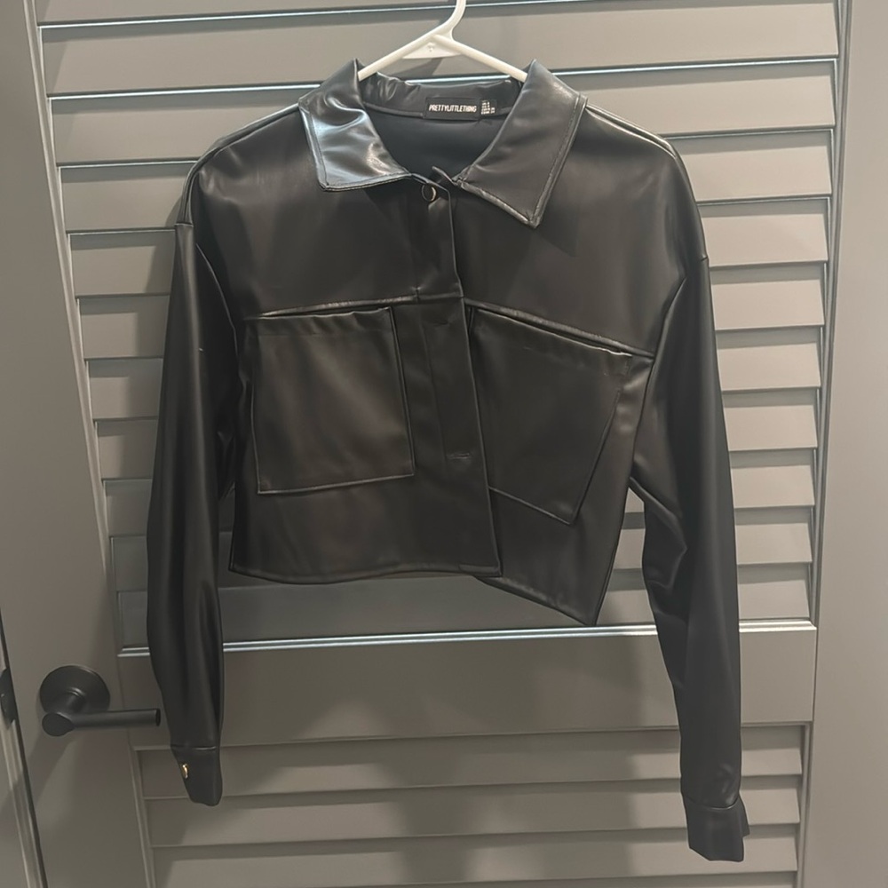 PrettyLittleThing Black Faux Leather Cropped Jacket Size 4